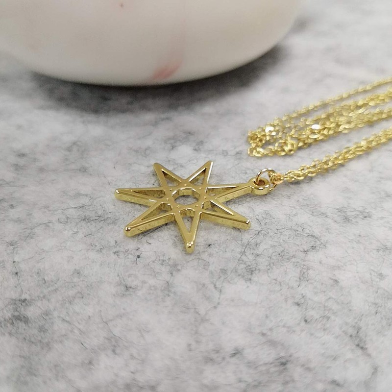 NOUMANDA Elven or Faerie Seven Pointed Star Septagram Pendant Necklace