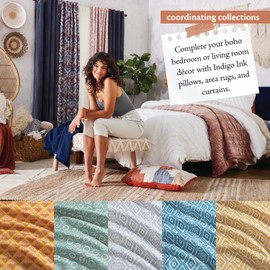 Indigo Ink - Twin Bed Sheets, Medium Weight Bedding with Matching Pillowcase, Boho Floral Bed Set, Soft & Wrinkle Resistant (Jacobean Oasis Collection, Green)