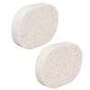 Dos esponjas limpiadoras faciales exfoliantes. Esponja exfoliante de nido de