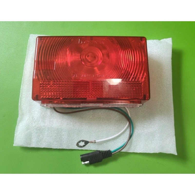 Wesbar Fulton Wesbar 403075 Submersible Tail Light, Right/Curbside