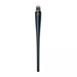Cledepeau 끌레드뽀보떼 컨실러 브러쉬 결점 커버 균일 블렌딩 Klrored Powder Pore Concealer Brush Flawless Cover Even Blending