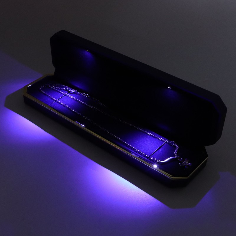 Bracelet Gift Box Flocking Inside Elegant Protective Jewelry Storage Display