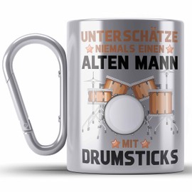Trendation - Schlagzeug-Spieler Edelstahl Tasse Karabiner Geschenk Männer Kinder Geschenkidee Geburtstag Weihnachten Unterschätze Niemals Einen Alten Mann (Silber)