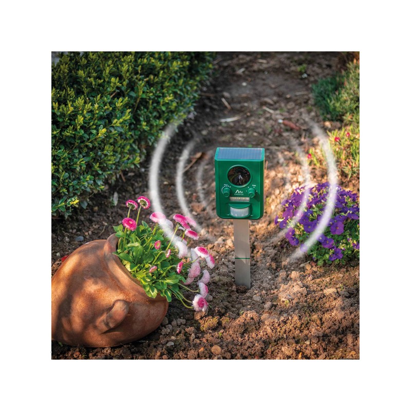 Gardigo Animal Repeller Function Type Multifrequency LED Light Solar Pack