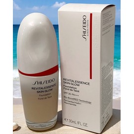 Shiseido Revitalessence Skin Glow Foundation SPF 30 # 330 Bamboo 30ml/1oz Fresh