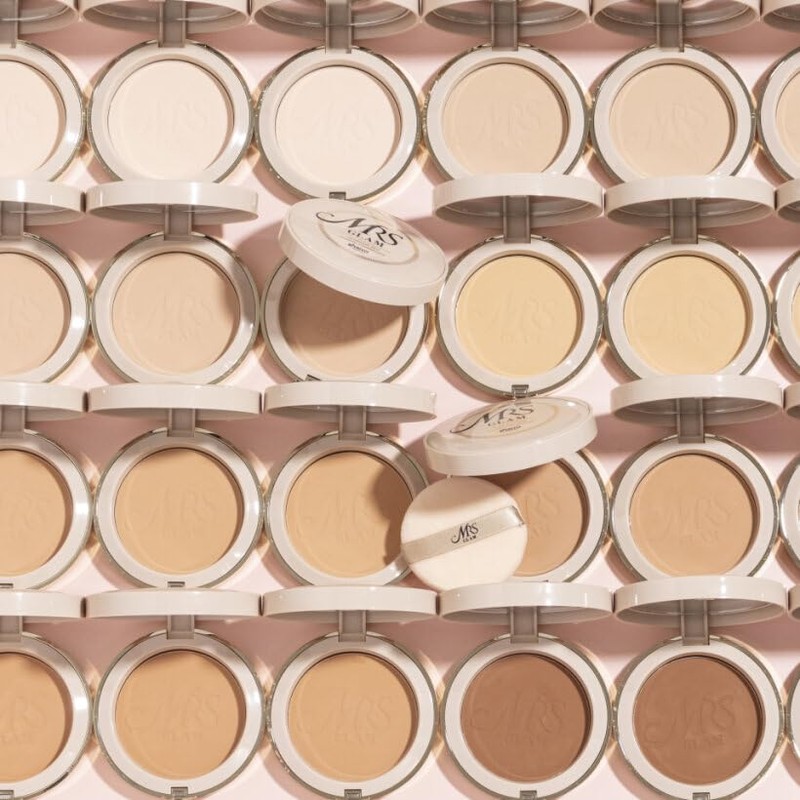 BPerfect x Mrs Glam – Glorious Skin Powder Foundation –