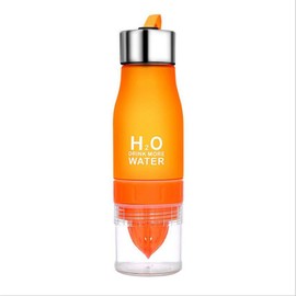 TOPIND Lemon Water Bottle Gym Cups Fruit Infuser Squeezer Infusing Health Cup 650ml H2O Outdoor Sport Water Bottle Lemon Juice Drink Cup Sport Health Juice Maker Multiple Colors