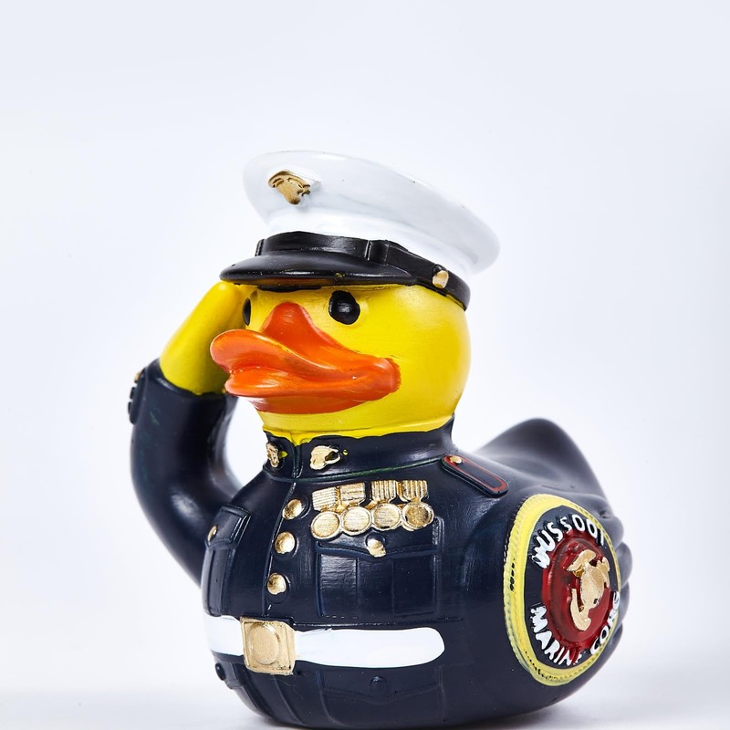 YUHATRG Veteran Tribute Duck Resin Military Army Figurine Funny Desk