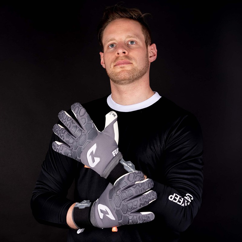CATCH & KEEP Fly Grey Soul Men's Goalkeeper Gloves Size