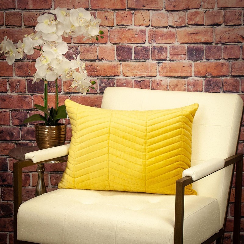 Parkland Collection Somin Transitional Yellow Throw Pillow