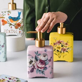 WAYUTO 12 Oz Vintage Soap Dispenser Ice Crack Ceramic Liquid Soap Dispenser Lotion Pump Bottle for Kitchen Countertop Bathroom Decorative Antique Floral Porcelain Hand Soap Dispenser Blue Peony