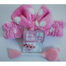 Mollsella's Luxury Pre-Filled Party Bags Soft Fluffy Big Bow Spa Headband, double ended face mask applicator and Mud Face Mask. Make up application, Skincare routine, facials.