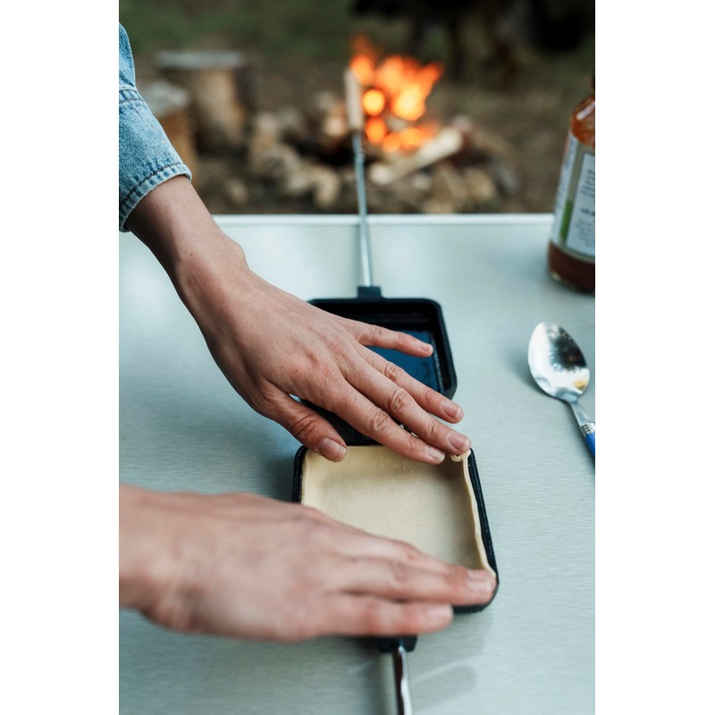 Stansport Cast Iron Single Cooker