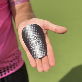 Oxum Sport - Mini Football Shin Pads for Children and Adults - Size M 10 x 6 cm Yellow