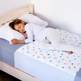 Potty training bed pad with tucks, mattress protector for 100% waterproof protection| Safari| Lifesaver for mattress, Excellent for toilet training| Easy to wash & dry| Fits toddler & single size bed