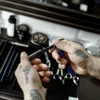 Pomada Profesional anticaída para peinar cabello barba y bigote |