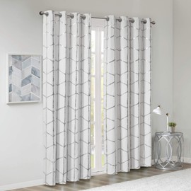 Intelligent Design Raina Total Blackout Metallic Print Grommet Top Single Window Curtain Panel Thermal Insulated Light Blocking Drape for Bedroom Living Room and Dorm 1 Piece, 50x63, White/Silver