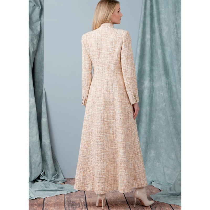 Vogue Patterns V1926B5 Misses' Coat in Two Lengths with Collar