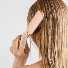 Healvian 100pcs Reusable Latex Finger Gloves Protective for Beauty Salons and Industrial Use Comfortable Non- Protectors for Multiple Uses