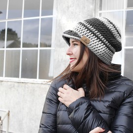 myboshi Saitama Hat Set Including No. 1 Wool, Needle and Instructions for Hats and Scarves, Crochet Pack, 30% Merino Wool, Black, White with Crochet Hook