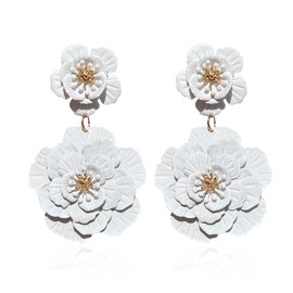 QIAOLEHUI Bohemian Daisy Flower Matte Floral Petal Drop Dangle Earrings Layered Tiered for Women Girls Boho Wedding Jewelry, Metal, No Gemstone