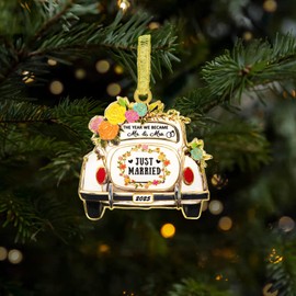 Sereney Engagement Gifts for Couples Engagement Ornament 2025, engagement Gifts for Women Best Gift for Newly Engaged Couple Bride to Be Bridal Shower Gift, Fiance, Friend, Daughter Christmas Ornamnet