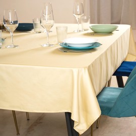 Tablecloth 100 x 140 cm Beige Tablecloth Cotton Satin Tablecloths Small Rectangular Tablecloths for Indoor Use for Occasions Christmas Holidays Garden Table Outdoor