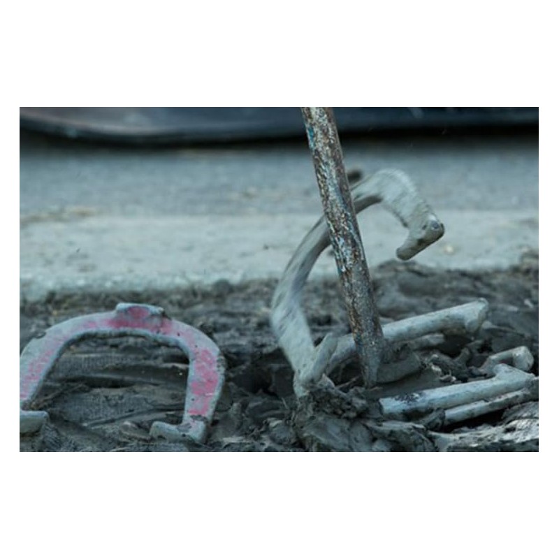 Steel Horseshoe Stakes (One Pair)- 1" Diameter x 30" Long,