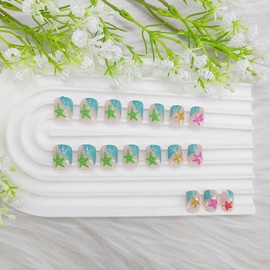 Summer Press on Nails Short Square Fake Nails with Colorful starfish Designs Beach Nails Press ons Blue Acrylic Nails Glossy Glue on Nails Cute False Nails Artificial Stick on Nails for Women 24Pcs