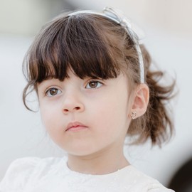 Heart Initial Stud Earrings for Girls, S925 Sterling Silver Post Girls Earrings Hypoallergenic Earrings for Teen Girls White Gold Plated Letter C Initial Earrings for Girls Teen Girls Toddler Kids