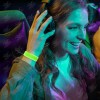 400 Pulseras Neón Fosforescente Glow Stick Fiestas Eventos Color Multicolor