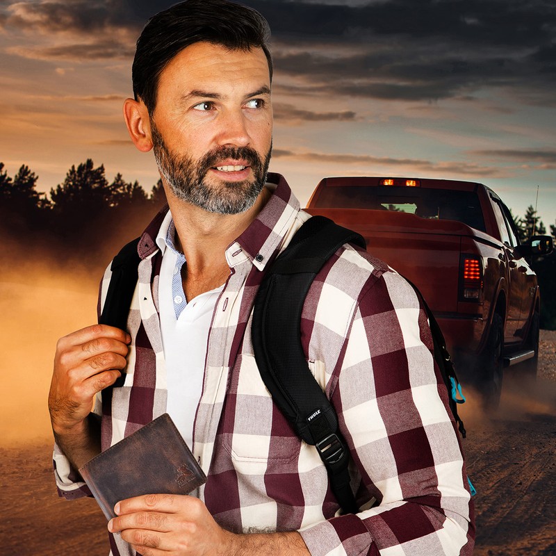 Men's Leather Wallet with RFID Blocking 2 ID Windows in