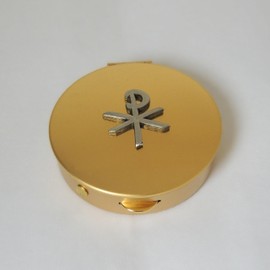 Abbey + CA Gift Communion Pyx Box with Chi Rho Lid Decal, Polished Brass Catholic Host Holder (Size 2: Holds 12-15 hosts)