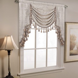 Loom and Mill Luxury Jacquard Waterfall Valance for Living Room, Floral Damask Swag Window Valances with Multi-Tassels, Elegant Swag Curtains for Bedroom Holiday Banquet Decor(W39, Light Taupe+Gold)