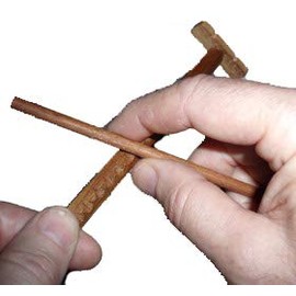 Hooey Stick w/String (Gee Haw Whimmy Diddle) - Wood Brain Teaser Puzzle