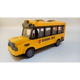 UNOMI Remote Control Modern School Bus Toy - 1:30 Scale with LED Lights & 4-Channel