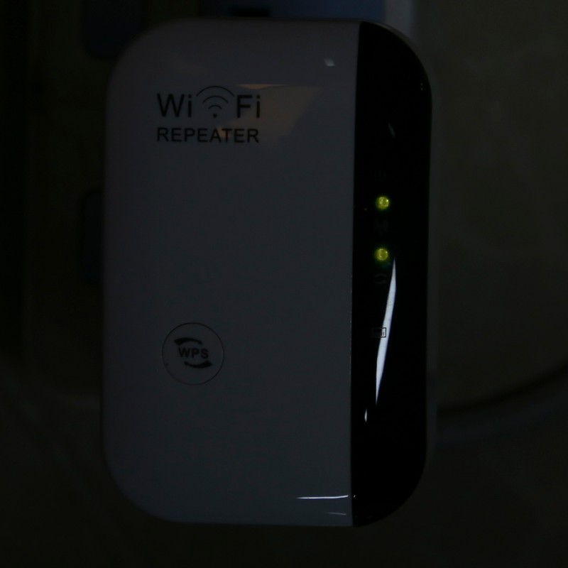 Repeater WiFi Signal Amplifier 300M Ethernet Port Wall‑Mount White for