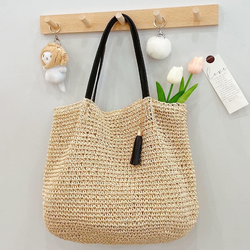 WISHOW Women's Straw Bag, Tote Bag, Shoulder Bag, With Tassels,