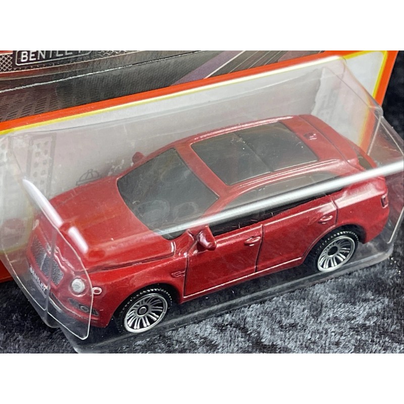 Matchbox 2022 MBX Team Bentley 82/100 Red Bentley Bentayga