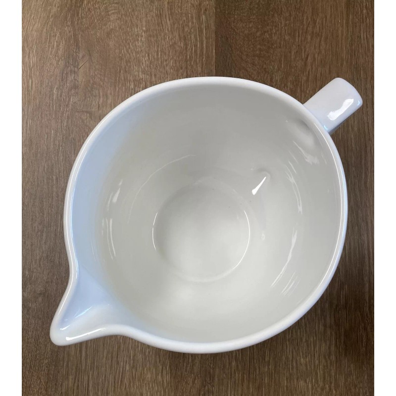 Le Creuset "White" LE CREUSET 3.2 Quart Round Batter Mixing