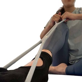 Strength training arm elasticity exercise band, stretching tension upper body back leg exercise band, fitness equipment supplies, home workout rubber / 근력 트레이닝 팔 탄력 운동용 벌리기 장력 상체 등 다리 운동 밴드 헬스 고무줄 기구 용품 홈트 고무