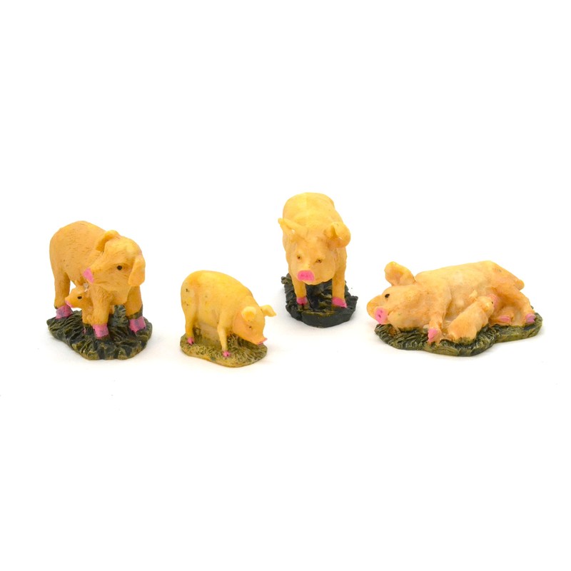 4 x Pigs and Piglets Christmas Figurines 6cm Birth Scene