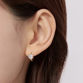 Gold&Deer 14K Goldfield Cubic Heart Round One-Touch Earrings Yellow Gold / 골드앤디어 14K 골드필드 큐빅하트 라운드 원터치 귀걸이 옐로우골드