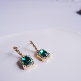 ZIEOUEIN Diamond Earrings for Women Trendy, 14K Gold Earring Crystal Cubic Zirconia Wedding Jewelry for Women Girls Hypoallergenic for Prom, Party, Formal Occasion-Dangle Earrings