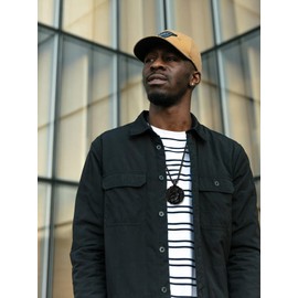 Hoyazvet Black Jesus Necklace Christ Jesus Medal Pendant Catholic Religious Protection Amulet Medal Patron Saint Medallion Jewelry for Men Father