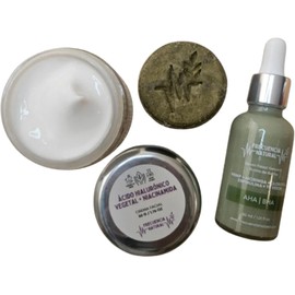 Frecuencia Natural Set de Cuidado Facial con Ácido Hialurónico Vegetal, Niacinamida, Spirulina, AHA/BHA, 30ml - Kit "Green Renewal Ritual" con Ácido Salicílico y AHA's