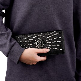 BUNCHBRAVO Studded Skull Wallet for Women, Black Gothic Clutch with Metal Studs, Zip-Around Compact Leather Purse for Cards and Cash, Black, Small