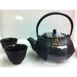 Cast Iron Tea Pot Kettle 24 oz with 2 Cups ( Black )