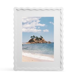 THKRLOF 11x14 Picture Frame with Mat for 8x10, Wavy Edge Wooden Real Glass Photo Frame for Wall Hanging, White, 1 Pack
