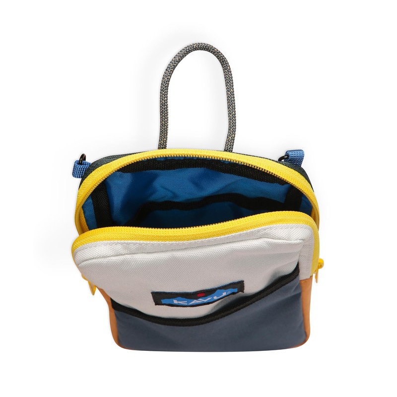 KAVU Essential Case, Camper Cove, One Size